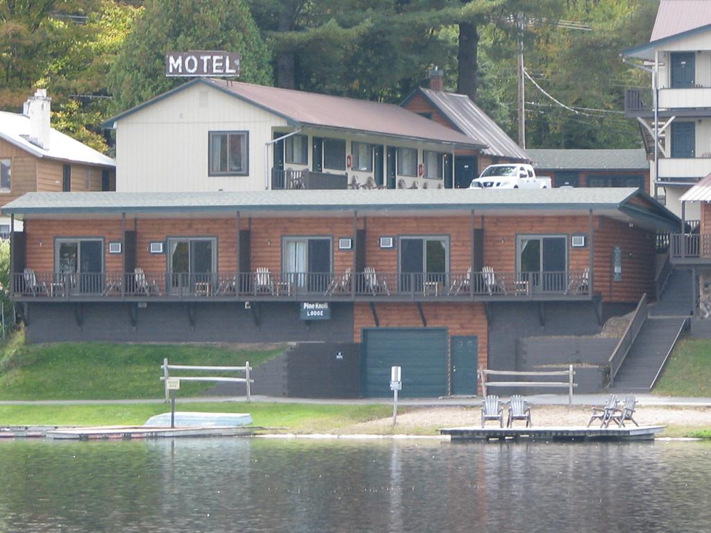 Pine Knoll Hotel Lakeside Lodge & Cabin Old Forge Exteriör bild