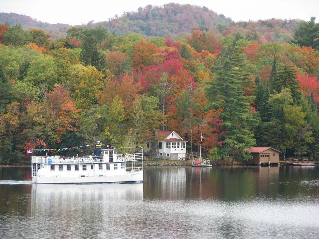 Pine Knoll Hotel Lakeside Lodge & Cabin Old Forge Rum bild