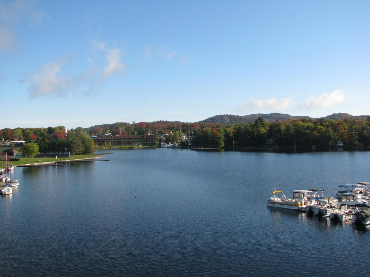 Pine Knoll Hotel Lakeside Lodge & Cabin Old Forge Exteriör bild