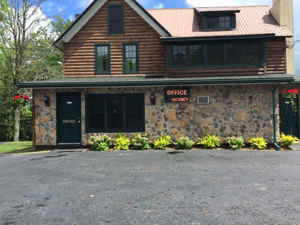 Pine Knoll Hotel Lakeside Lodge & Cabin Old Forge Exteriör bild