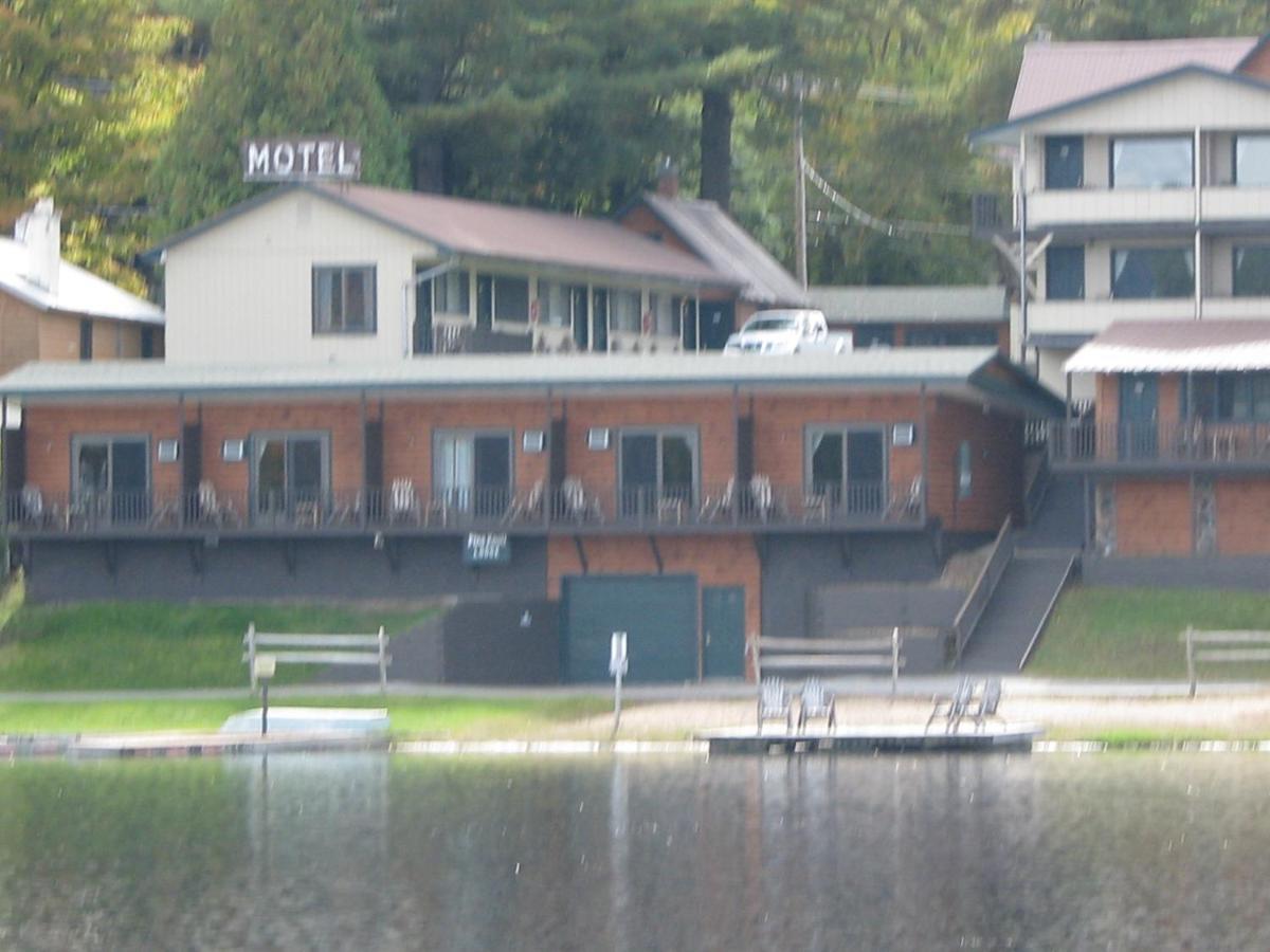 Pine Knoll Hotel Lakeside Lodge & Cabin Old Forge Exteriör bild